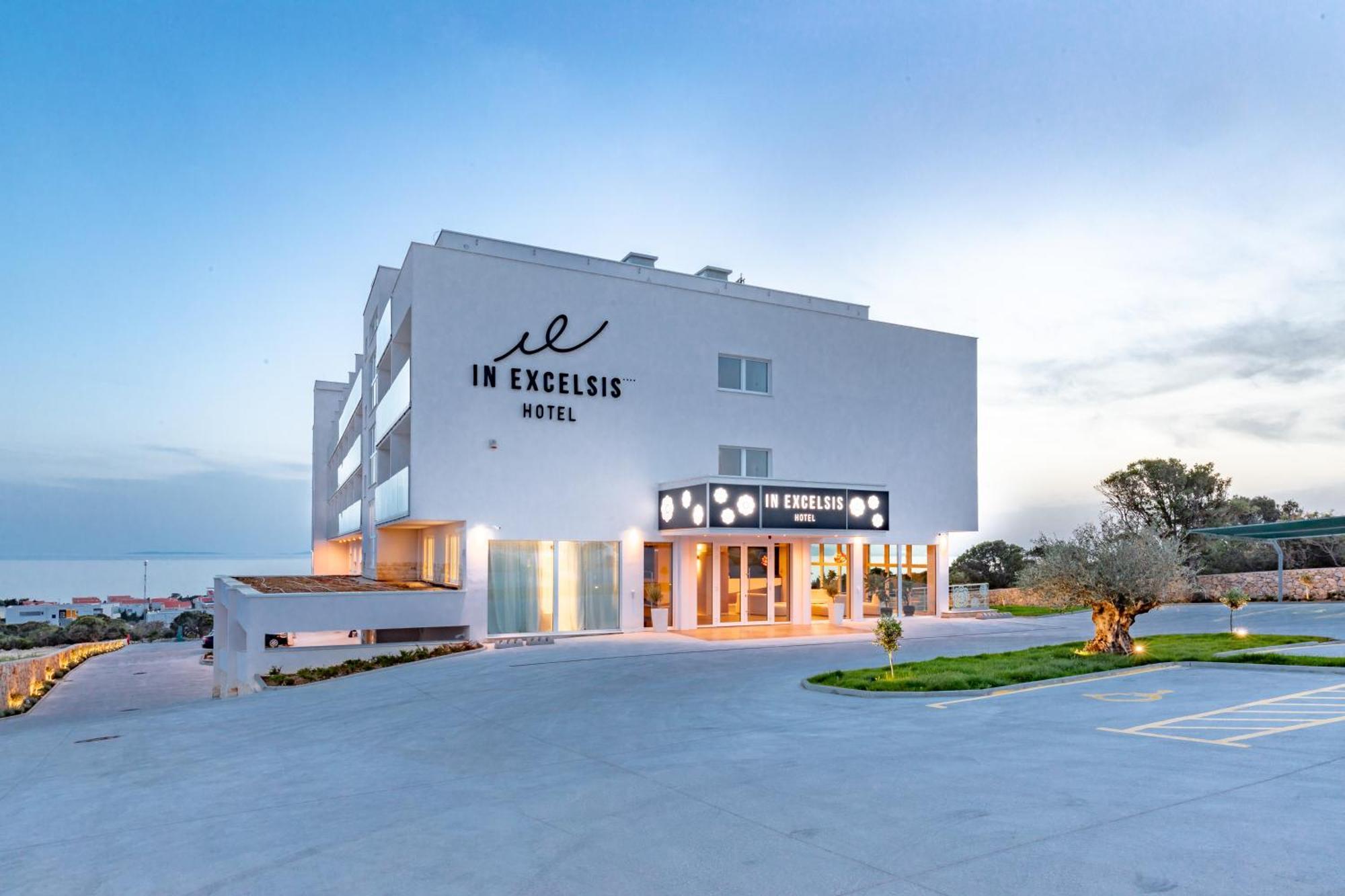 Hotel In Excelsis Novalja Exterior photo